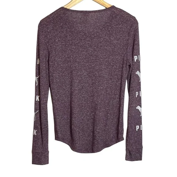 ✅SOLD-𝅺PINK Victorias Secret | Pajama Top Luscious Plum Silver Dog Logo Shirt - Picture 4 of 8